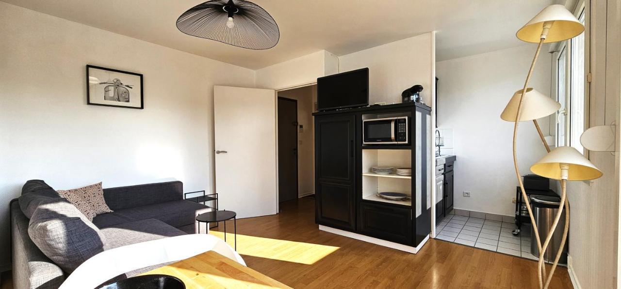 Charmant Appartement Proche Centre Ville Reims Exterior foto